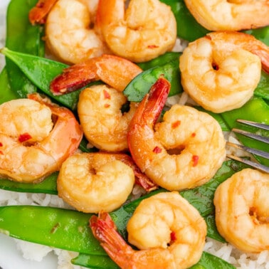 Overhead view of honey garlic shrimp.